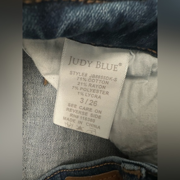 JUDY BLUE SKINNY FIT BUTTON FLY JEANS - Size 3/26 - Picture 4 of 6